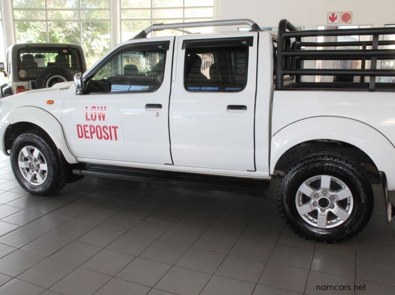 2018 Nissan NP300 2.5TDI D/C 4X4 pictures