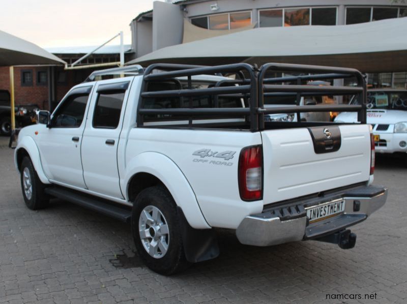 2018 Nissan NP300 2.5TDI D/C 4X4 pictures