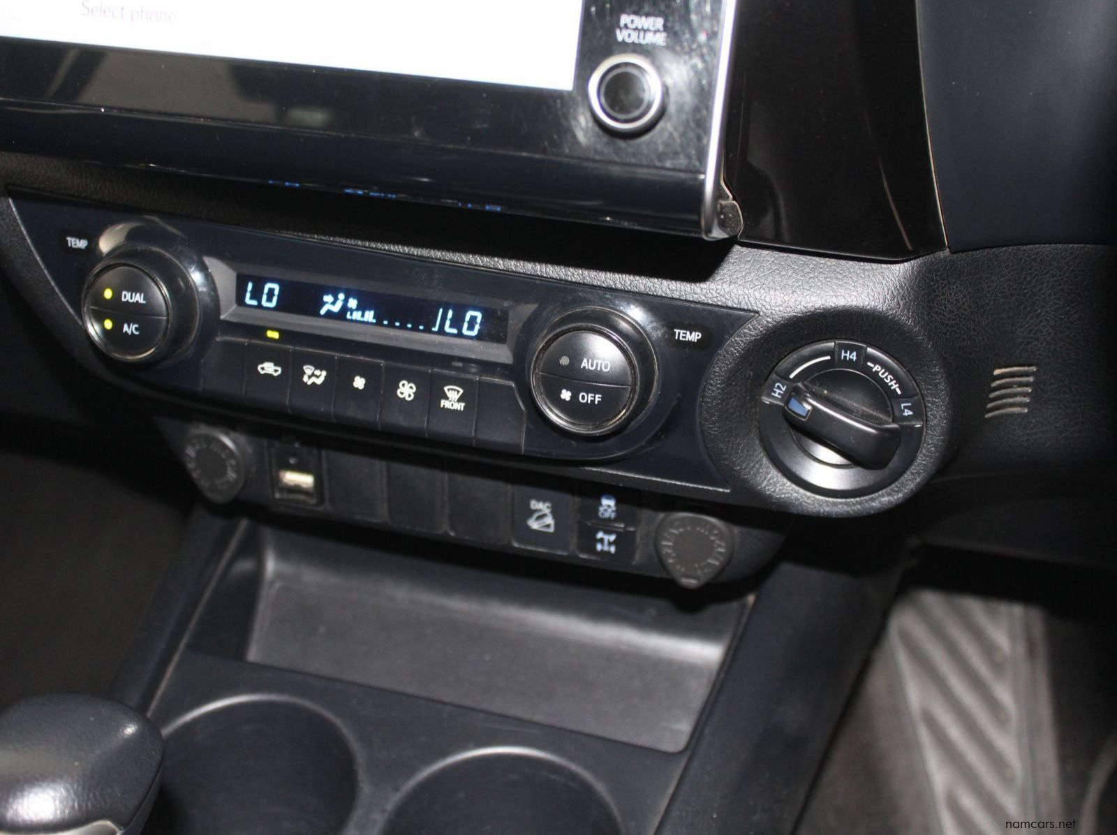 2022 Toyota Toyota Hilux 2.8 GD6 DC 4x4 pictures