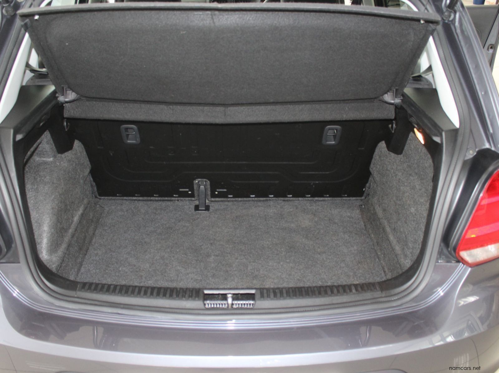 2025 Volkswagen Polo Vivo 1.4 i pictures