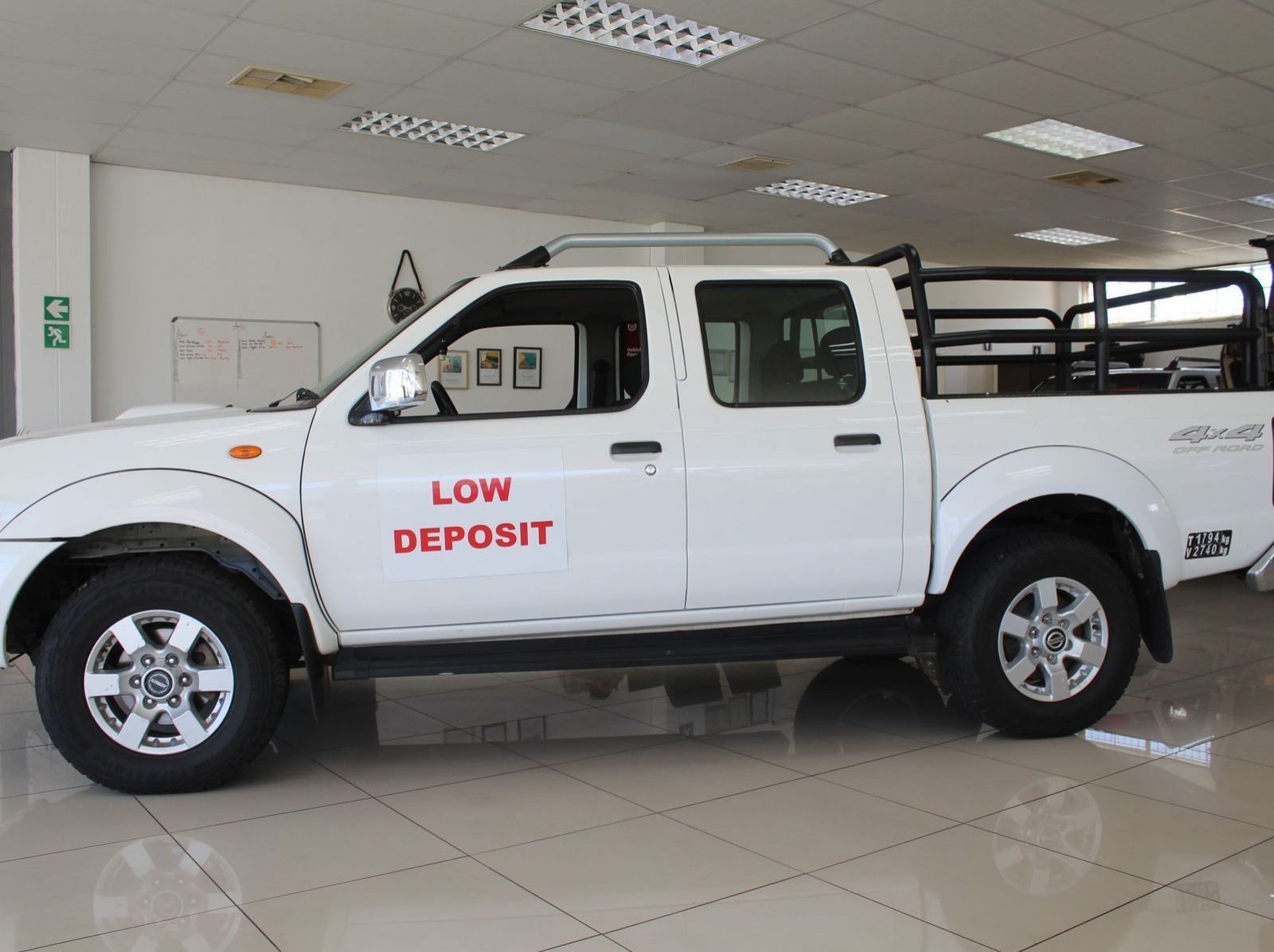 2020 Nissan NP300 pictures