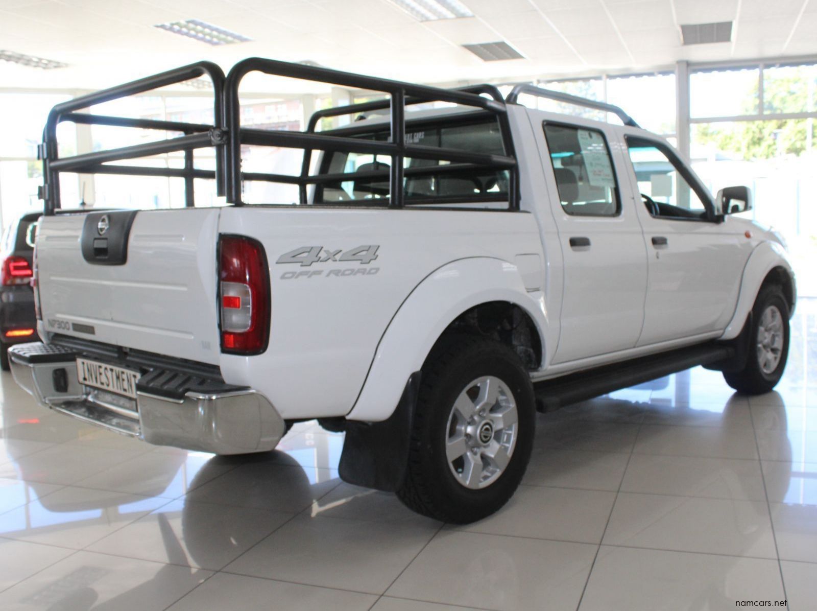 2020 Nissan NP300 pictures