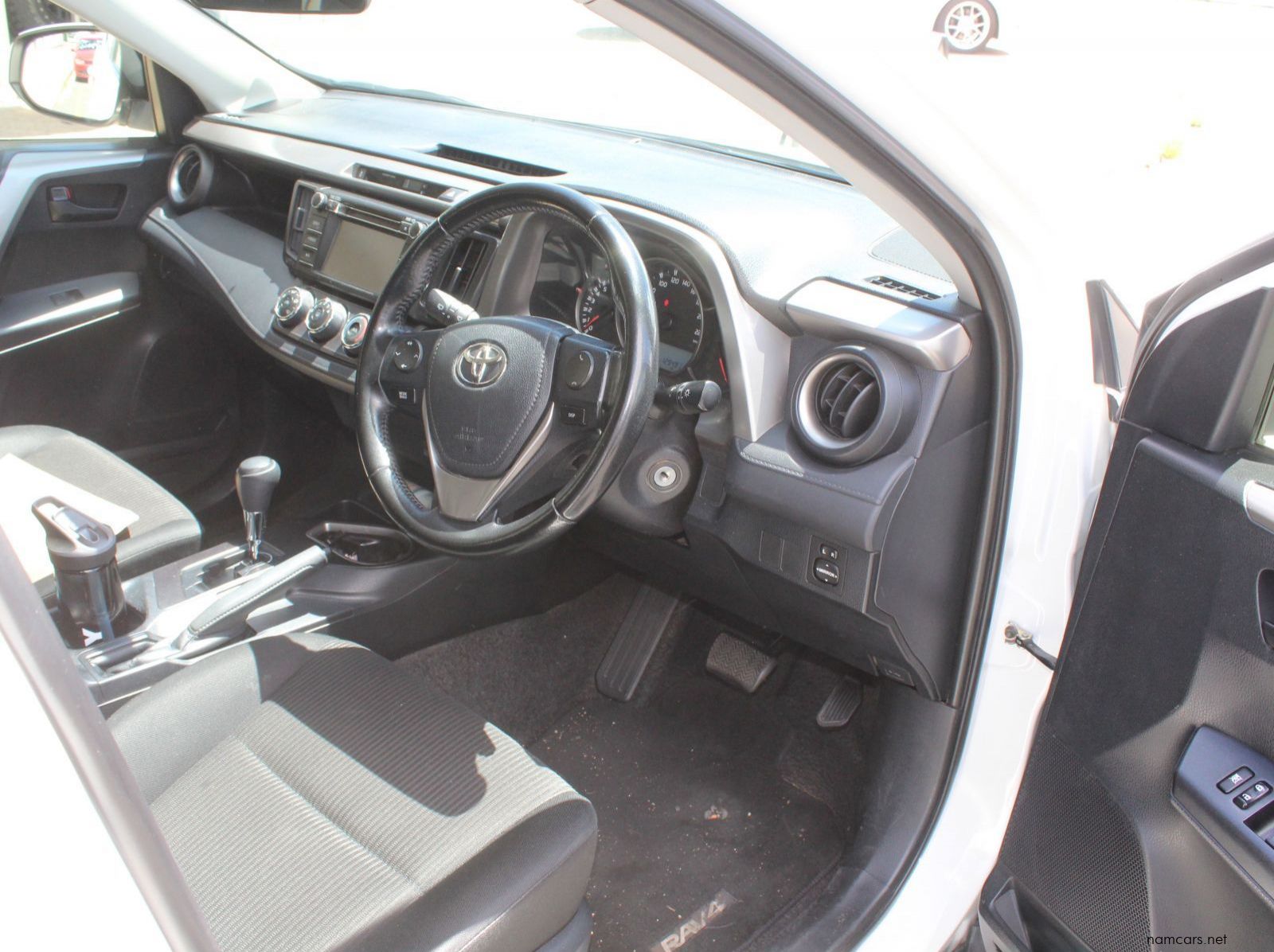 2018 Toyota Toyota Rav4 2.0 GX auto pictures