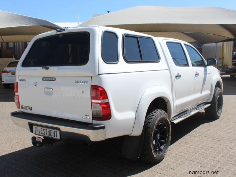 2012 Toyota HILUX 4.0 V6 D/C A/T 4X4 pictures