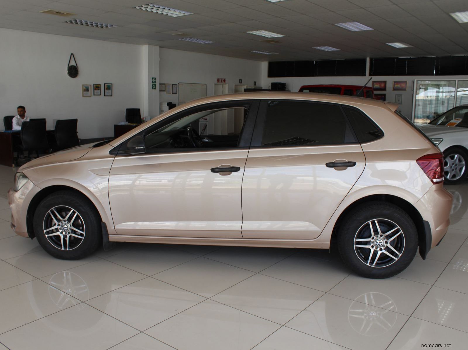 2018 Volkswagen Polo TSI 1.0 Trendline pictures