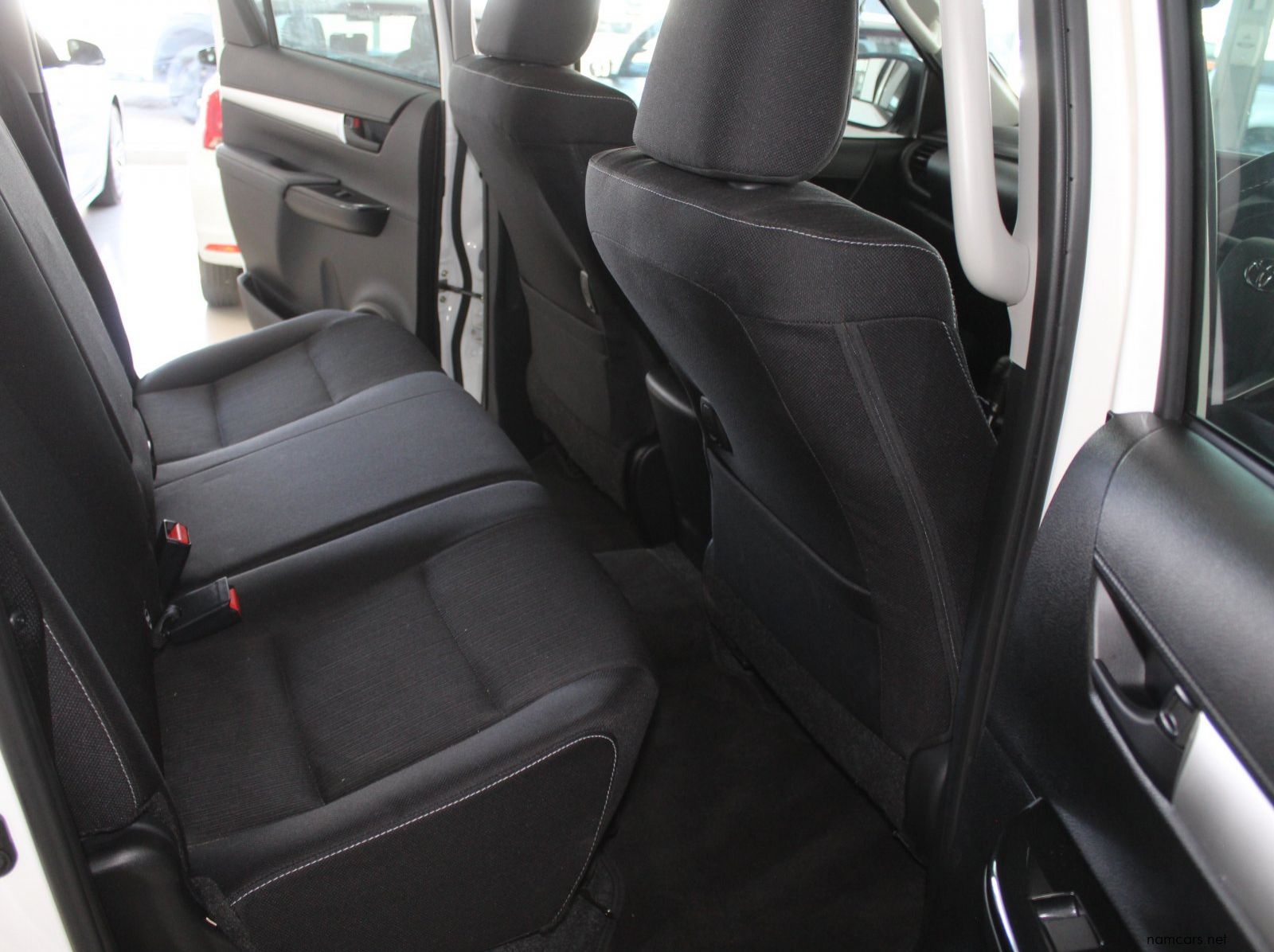 2024 Toyota Hilux 2.4GD6 pictures