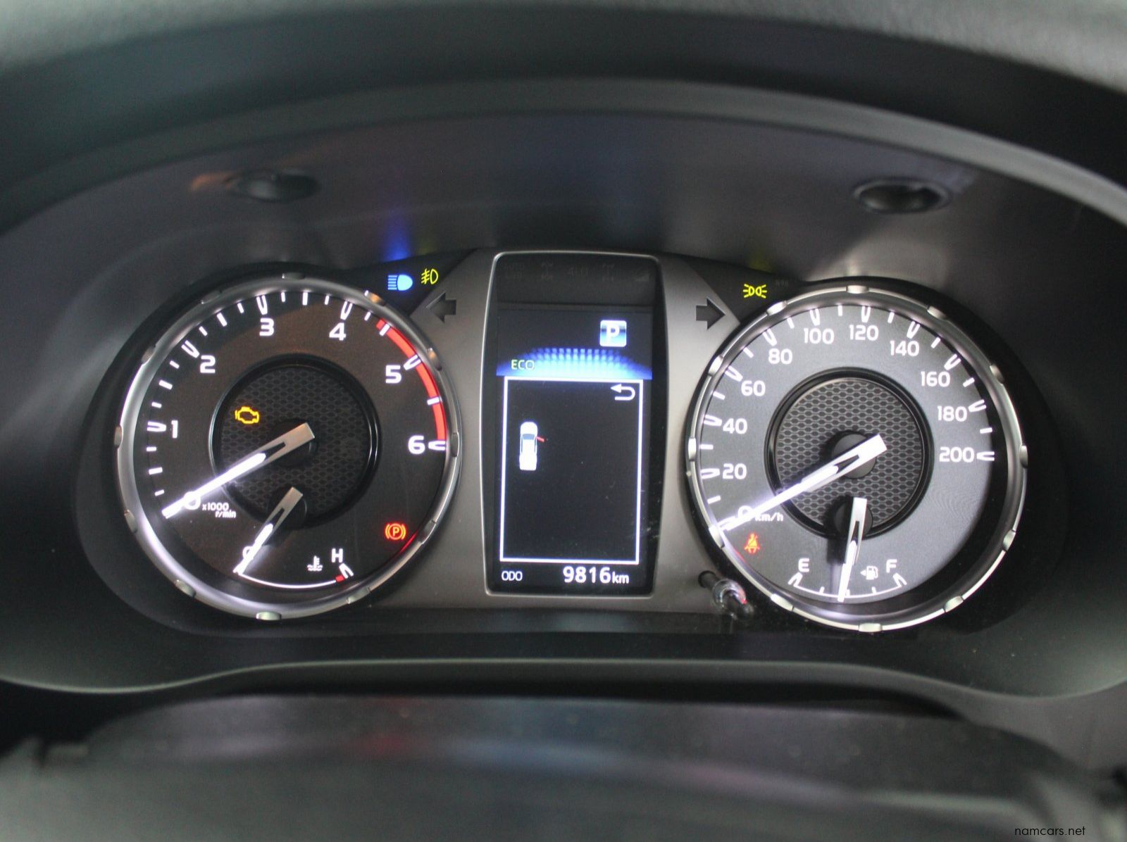 2024 Toyota Hilux 2.4GD6 pictures