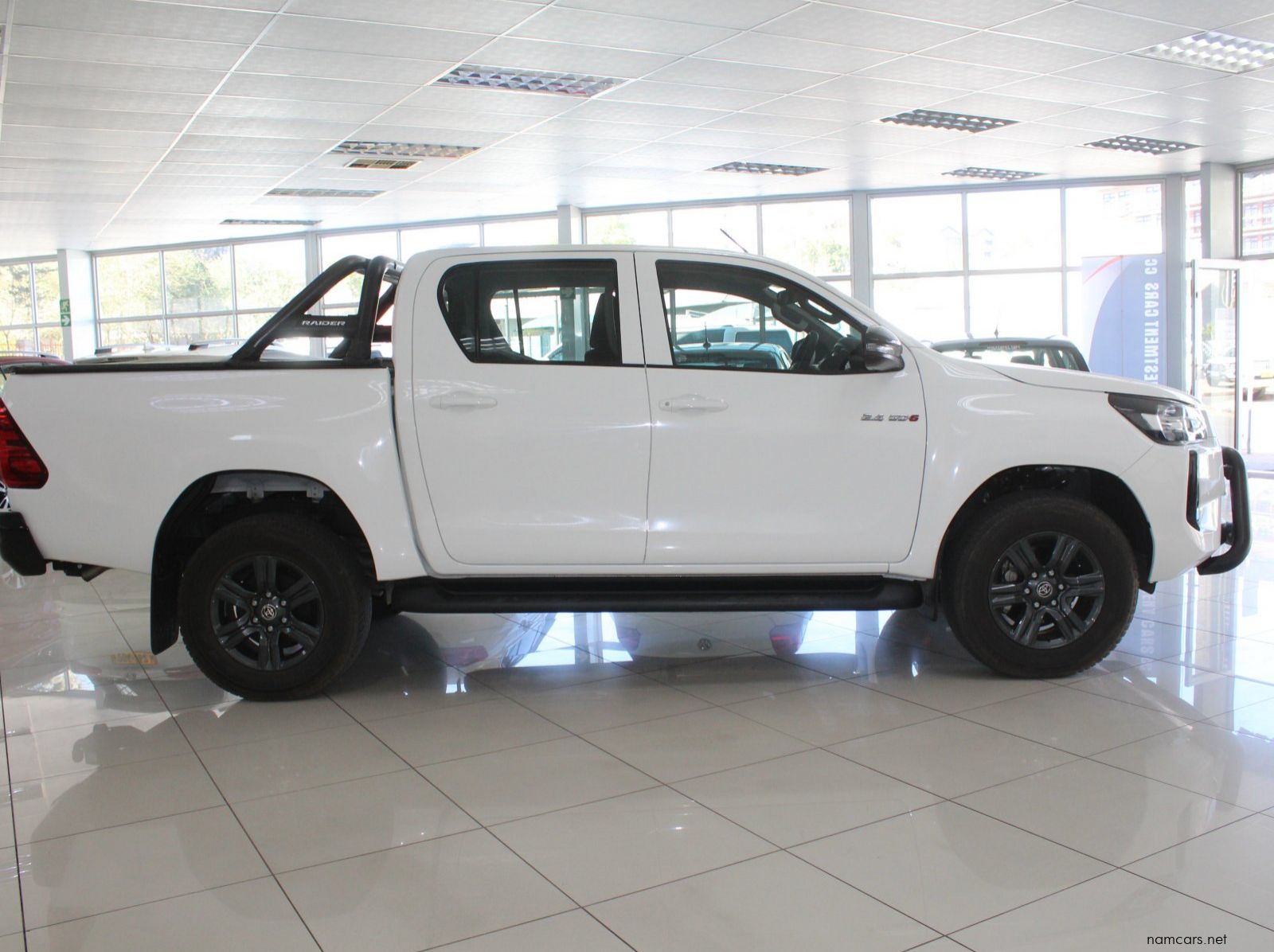 2024 Toyota Hilux 2.4GD6 pictures