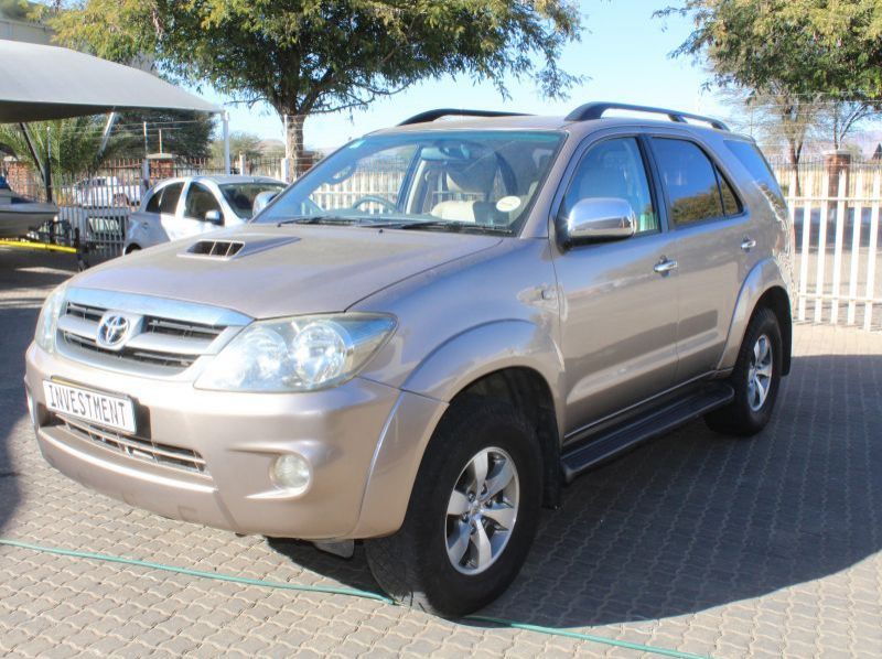 2007 Toyota FORTUNER 3.0 D4D 4X4 MANUAL pictures