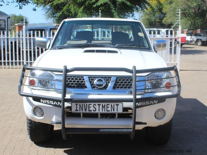 2020 Nissan NP300 2.5TDI D/C 4X4 pictures