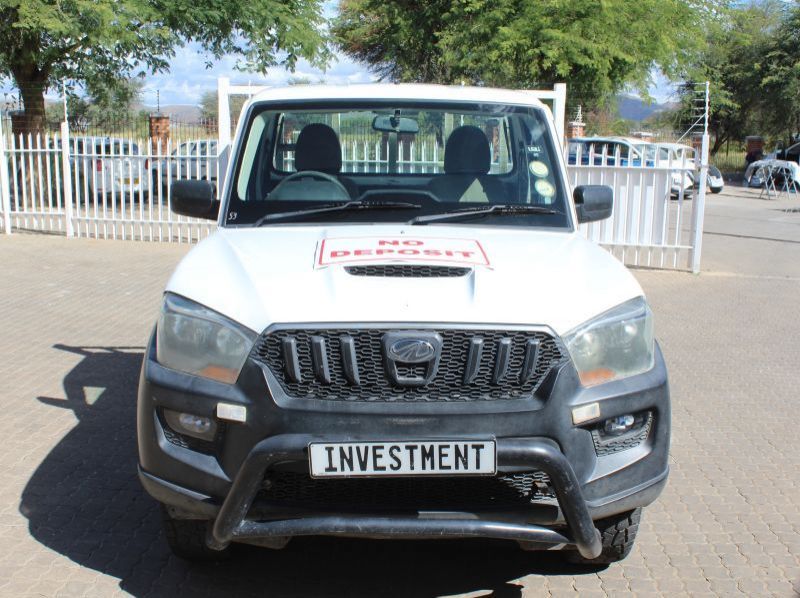 2018 Mahindra mHauwk 2.2 S Cab S6 pictures