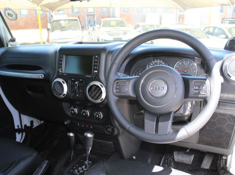 2014 Jeep WRANGLER 6.4 V8 SRT A/T 4X4 pictures