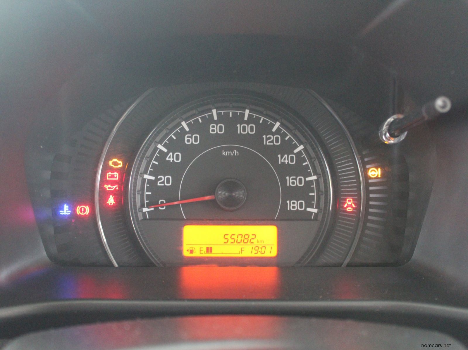 2025 Toyota Vitz 1.0 MT pictures