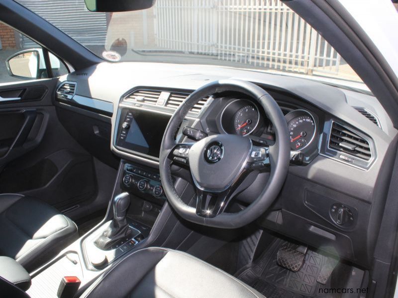 2019 Volkswagen TIGUAN 2.0 TFSI DSG 4MOTION pictures