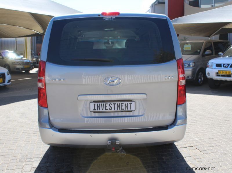 2015 Hyundai H1 2.5 TDI auto 2x4 pictures