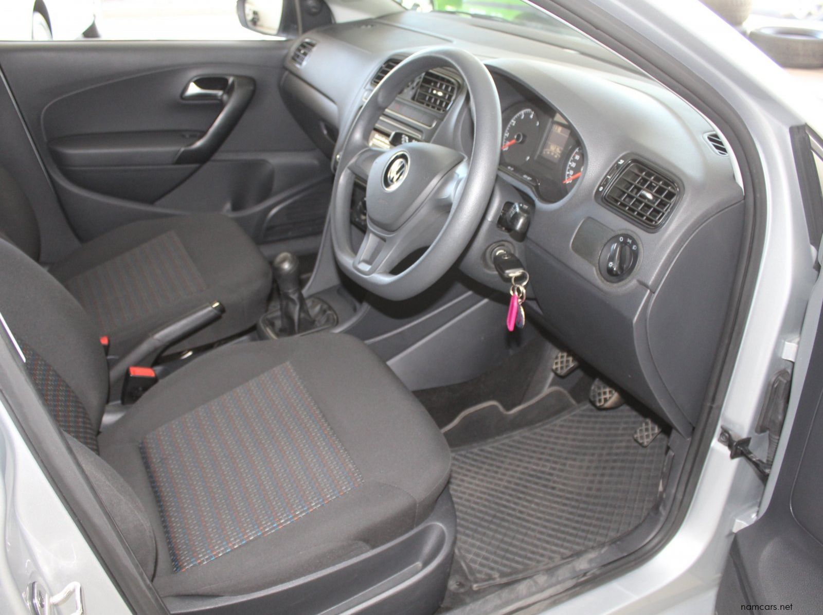 2024 Volkswagen VW Polo Vivo pictures