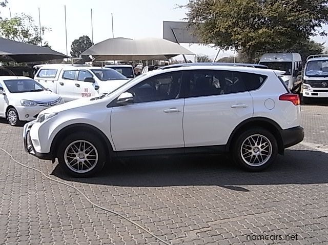 2015 Toyota TOYOTA RAV4 VX 2.2 D4D AWD 4x4 pictures