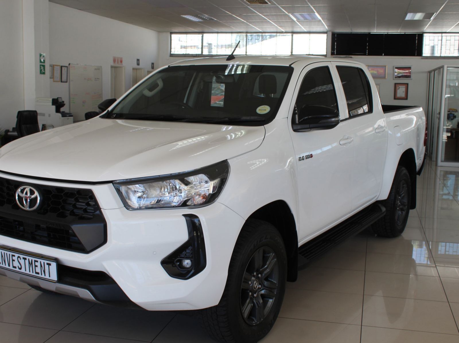 Used Toyota Hilux 2.4 GD6 4x4 auto D cab  for sale in Windhoek, Namibia