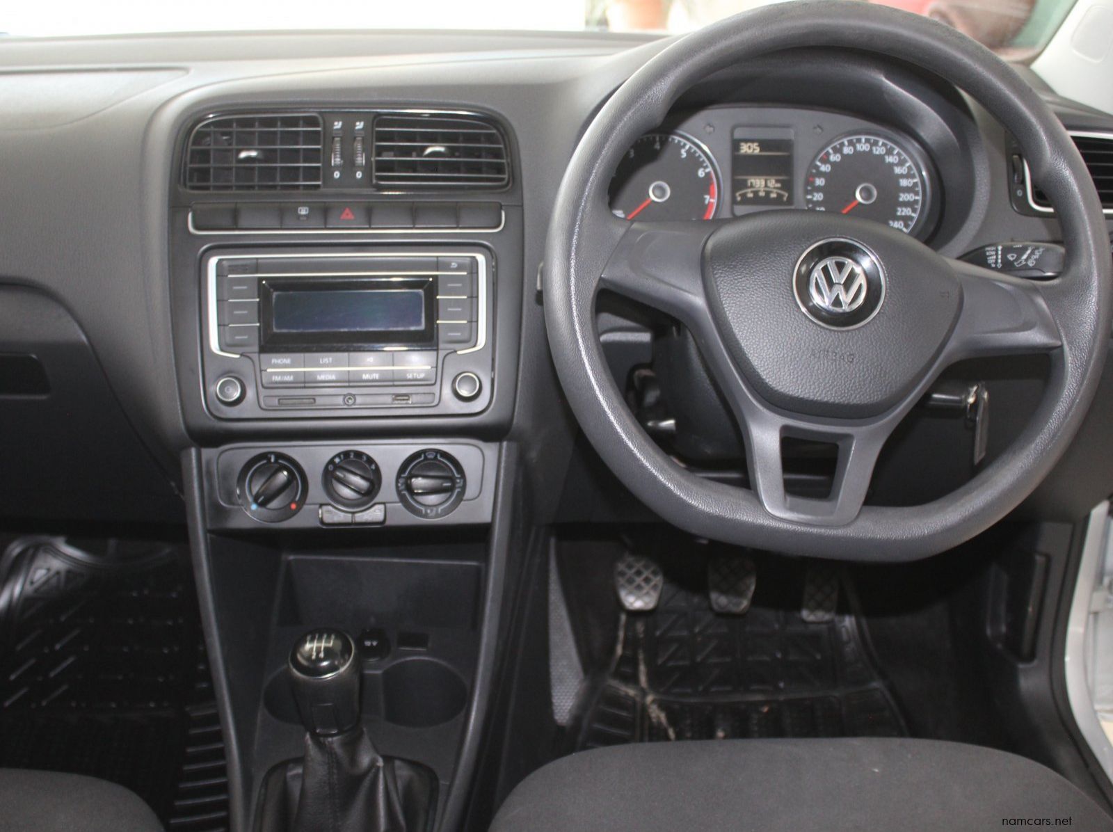 2019 Volkswagen Polo Vivo 1.4i pictures
