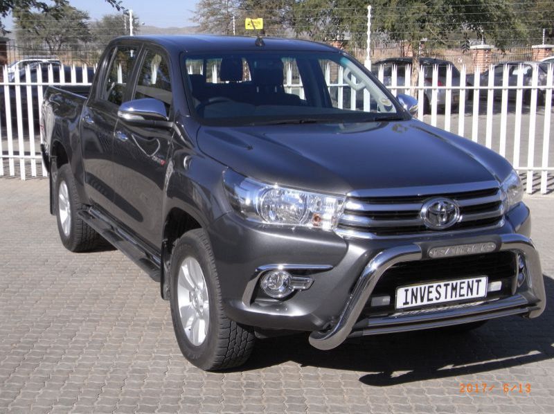 2016 Toyota GD-6 Toyota Hilux D/Cab pictures