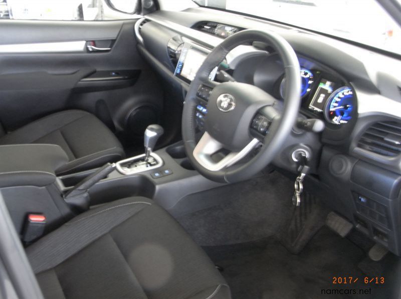 2016 Toyota GD-6 Toyota Hilux D/Cab pictures