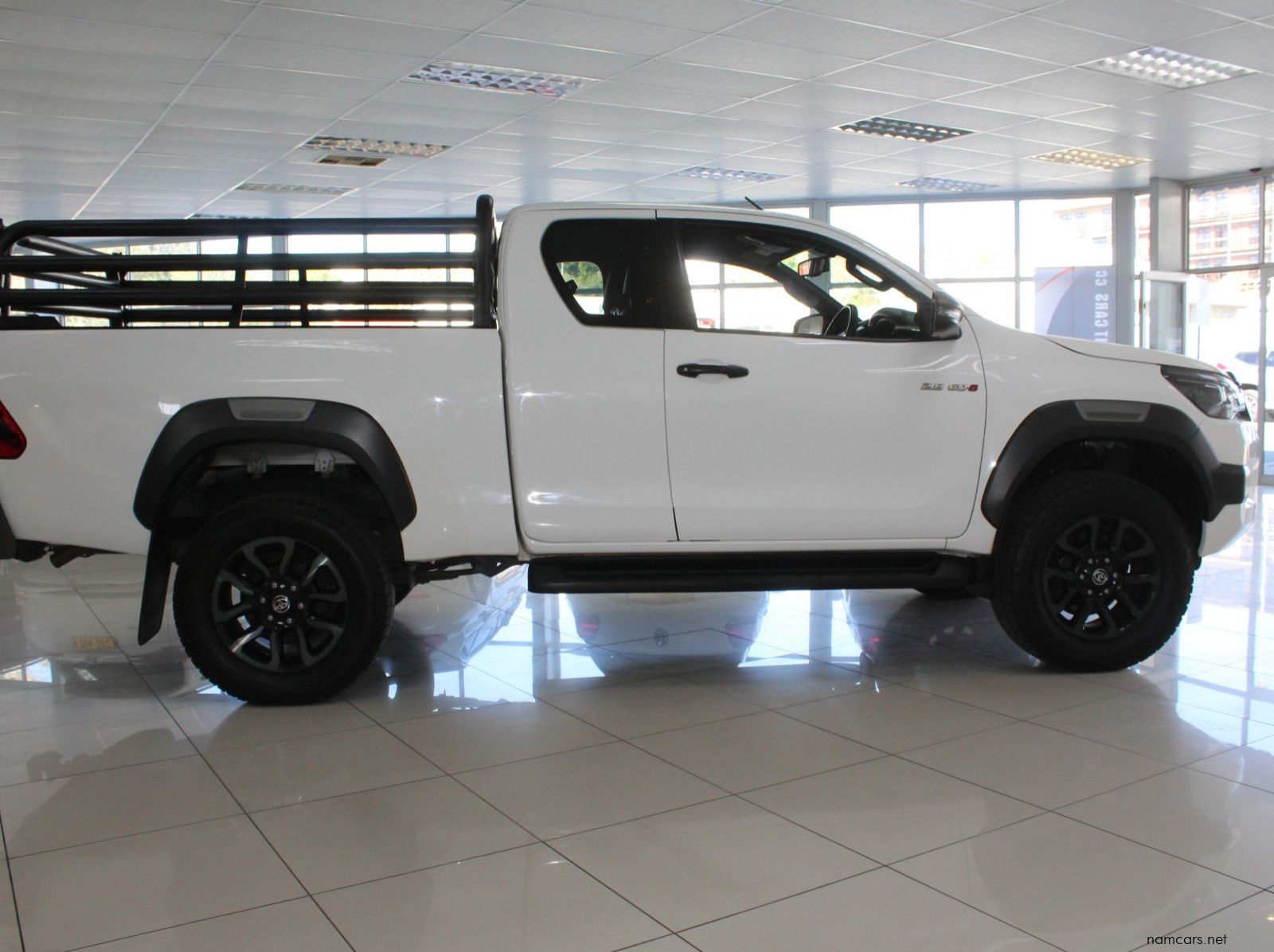 2022 Toyota Hilux Legend pictures