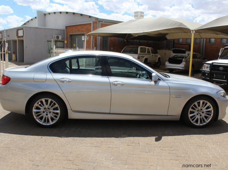 2010 BMW 530D A/T SPORTPACK pictures