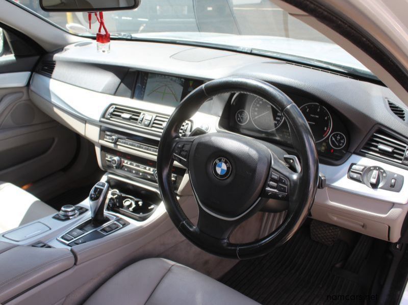 2010 BMW 530D A/T SPORTPACK pictures