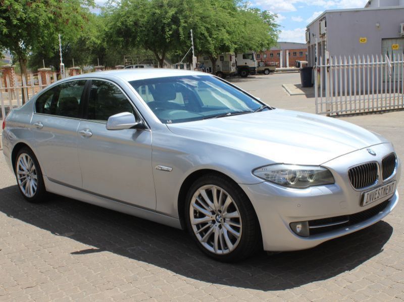 2010 BMW 530D A/T SPORTPACK pictures