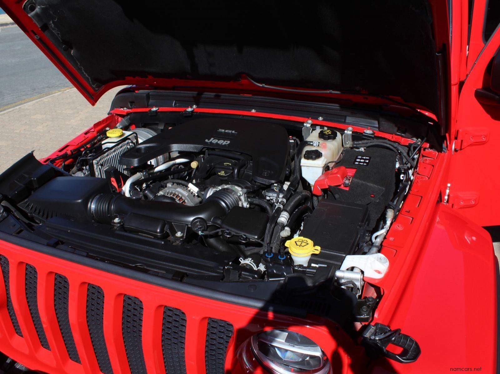 2020 Jeep Wrangler Sahara 3.6 V6 8 speed JL pictures