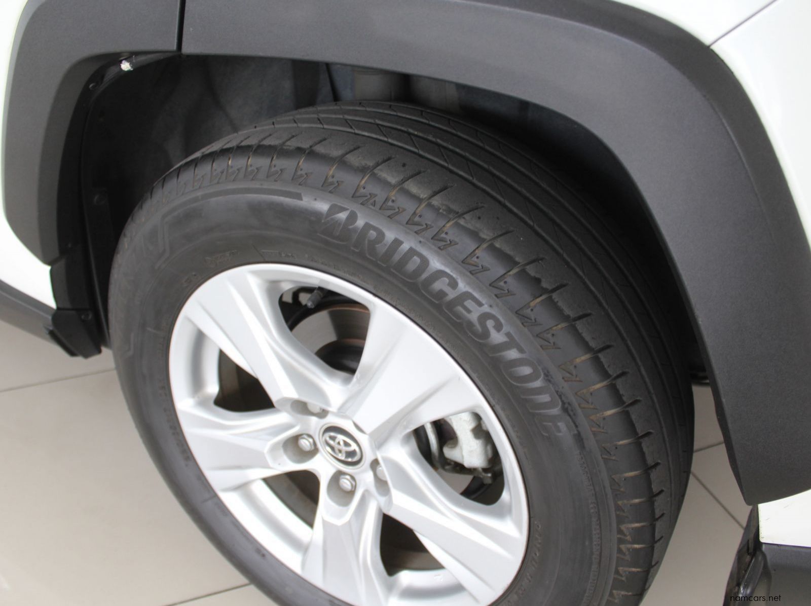 2019 Toyota RAV4 2.0 GX auto pictures