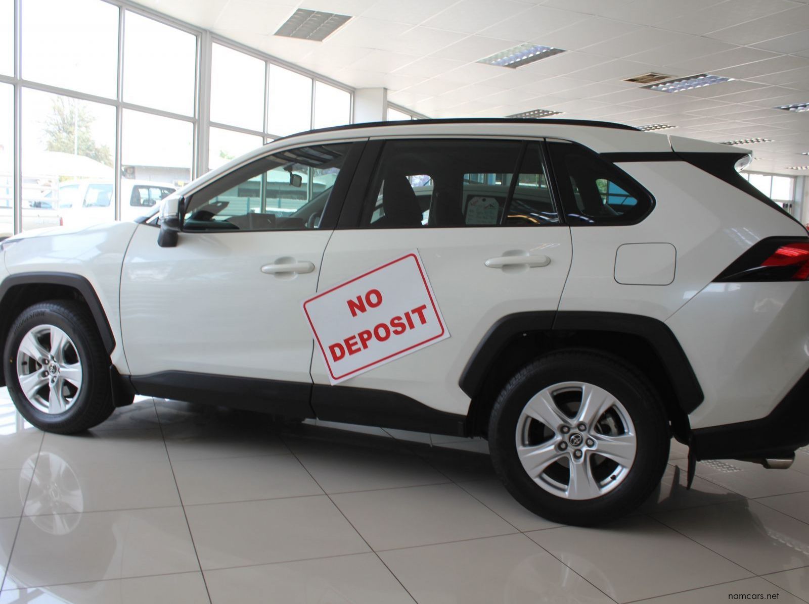 2019 Toyota RAV4 2.0 GX auto pictures