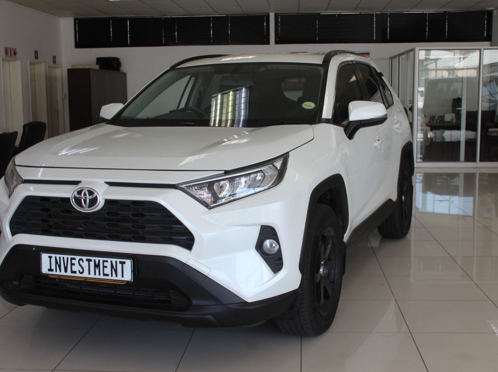 2019 Toyota Toyota Rav4 GX 2.0 CVT 4x2 pictures