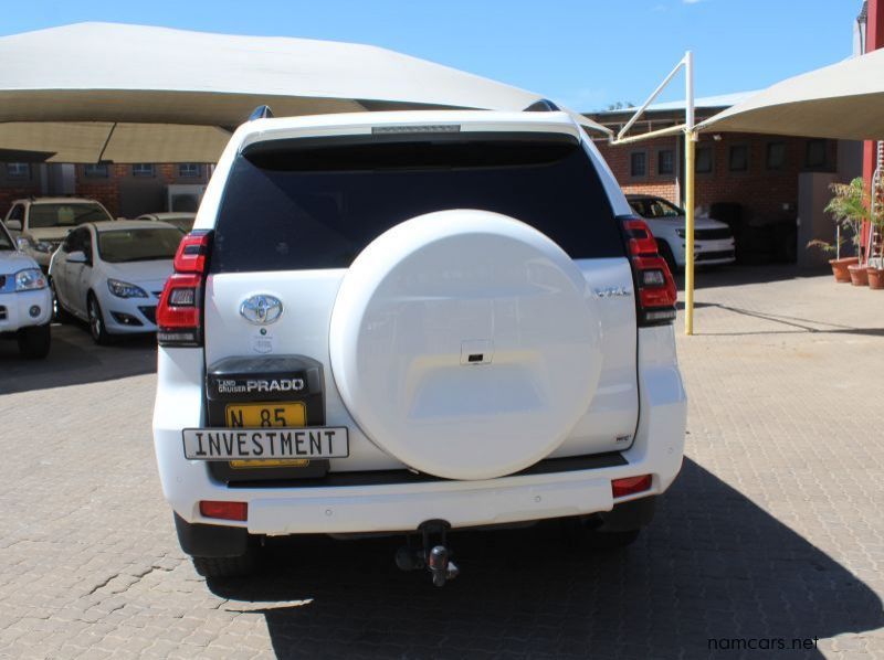 2018 Toyota PRADO 3.0D4D VX-L pictures