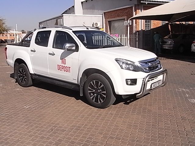 2014 Isuzu ISUZU KB 300 DTEC LX DC M 2X4 pictures