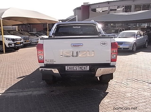 2014 Isuzu ISUZU KB 300 DTEC LX DC M 2X4 pictures