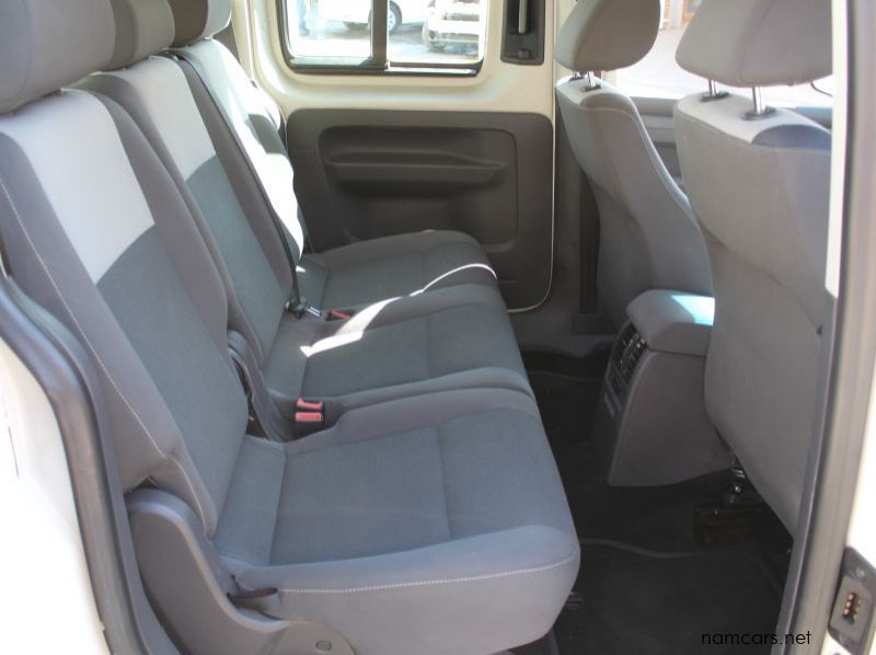 2012 Volkswagen Caddy 2.0 TDI 7 seater pictures