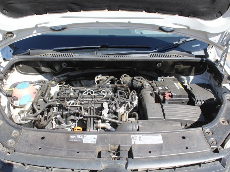 2012 Volkswagen Caddy 2.0 TDI 7 seater pictures