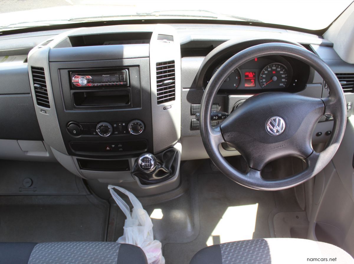 2014 Volkswagen VW CRAFTER 22 SEATER 2.0 TDI 80KW DIESEL pictures