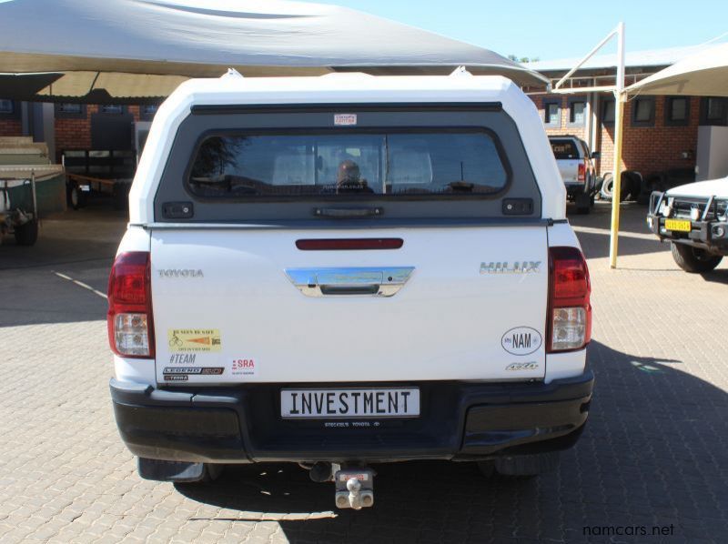 2020 Toyota Hilux Legend 50 D cab 4x4 Auto pictures