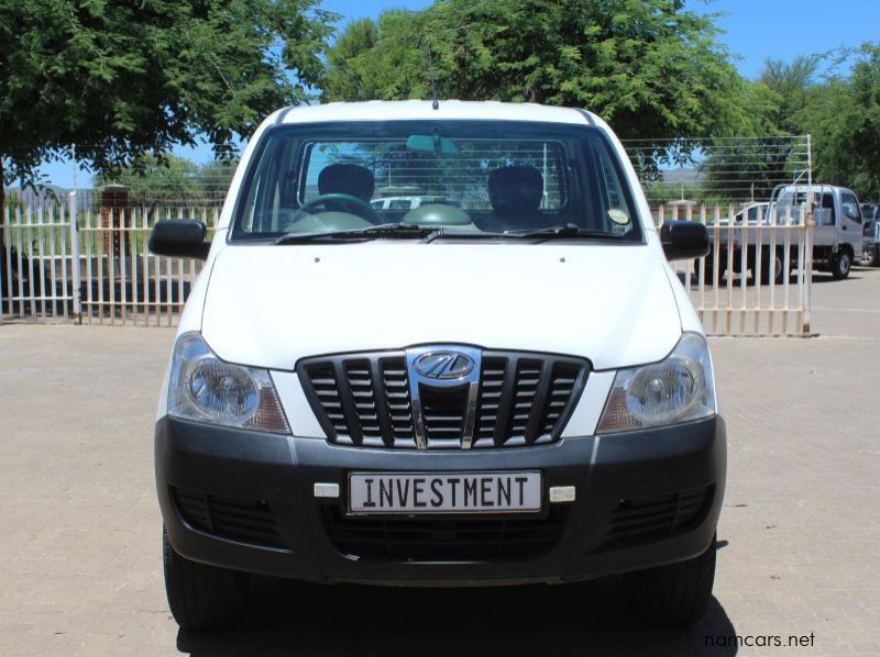 2015 Mahindra 2.2 Ginio pictures