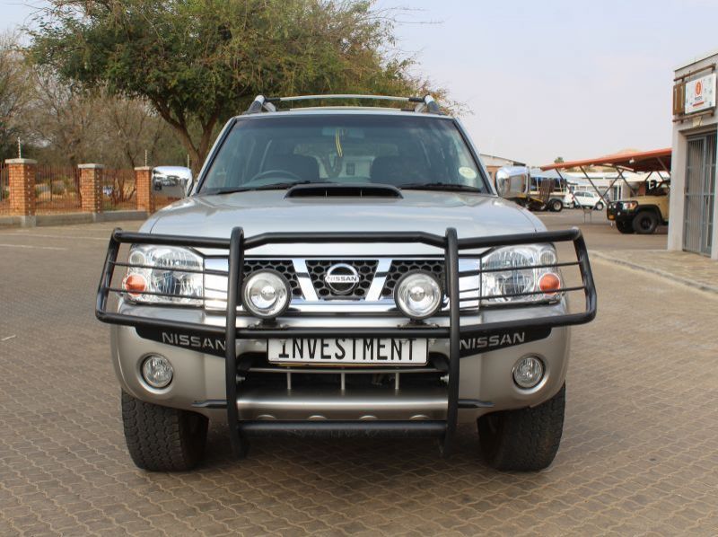 2016 Nissan NP300 2.5CDI D/C 4X4 pictures