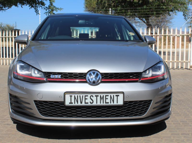 2015 Volkswagen GOLF VII 2.0T GTI DSG pictures