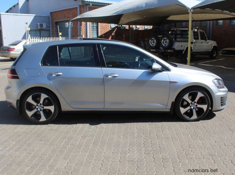 2015 Volkswagen GOLF VII 2.0T GTI DSG pictures