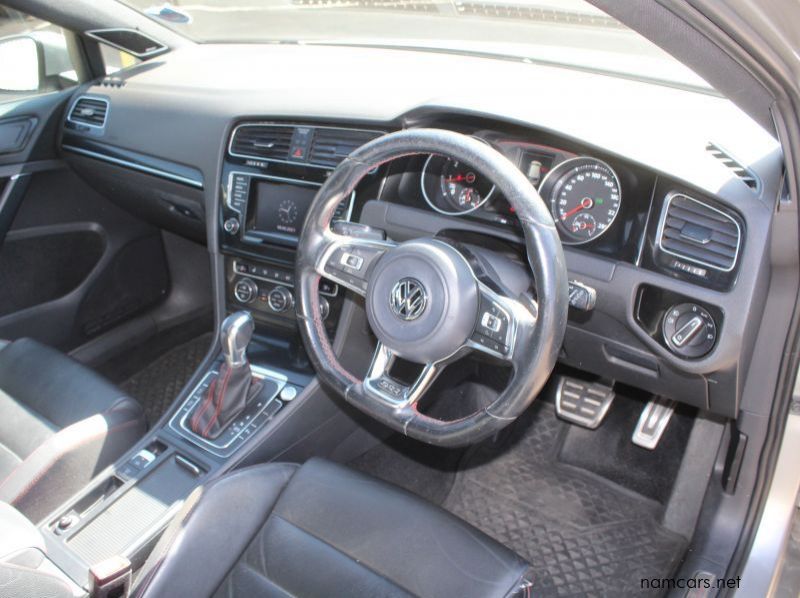2015 Volkswagen GOLF VII 2.0T GTI DSG pictures
