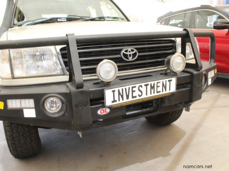 2002 Toyota 100 Series 4.2 TDI 24 Valve pictures