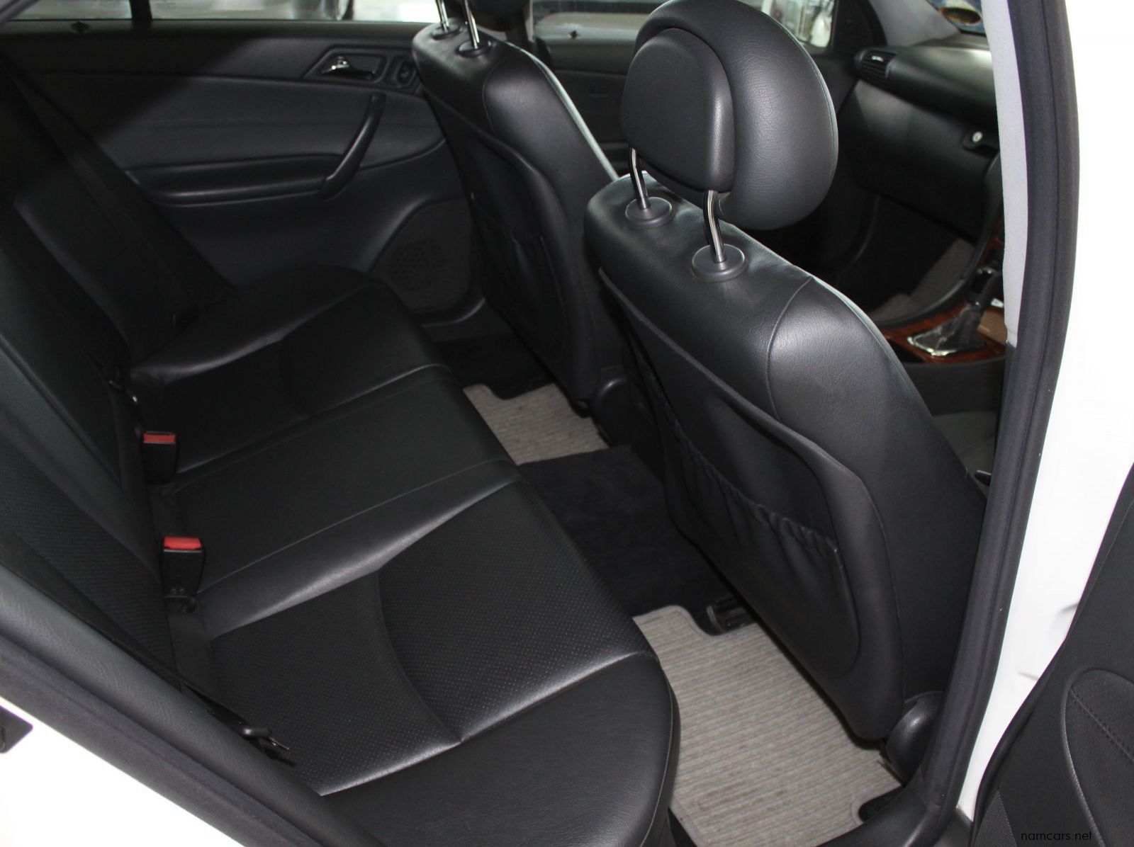 2003 Mercedes-Benz C180 Kompressor A/T pictures