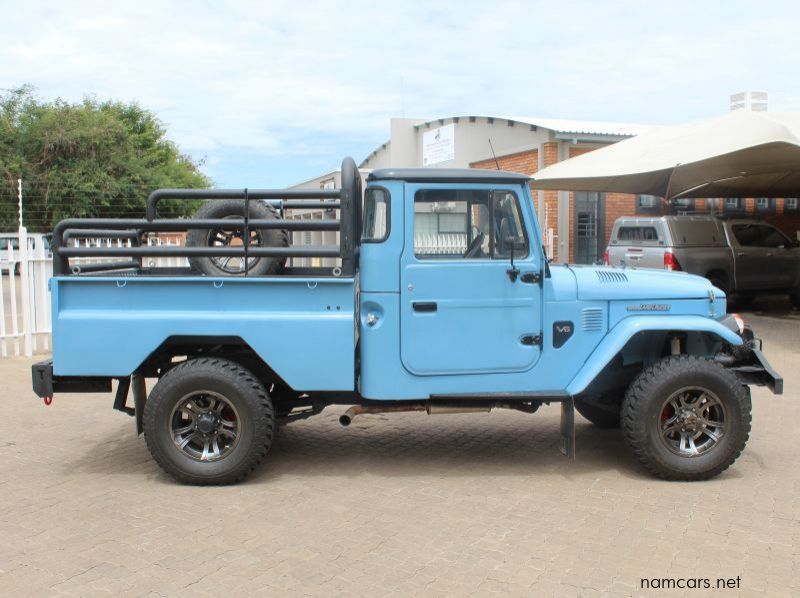 1980 Toyota LANDCRUISER V8 S/C 4X4 BUILD-UP pictures