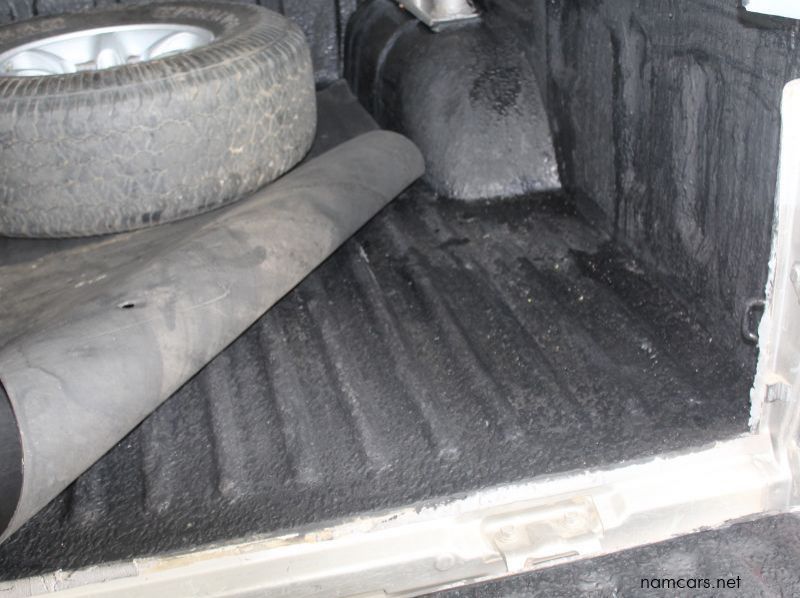 2000 Mitsubishi COLT RODEO V6 D/C 4X4 pictures