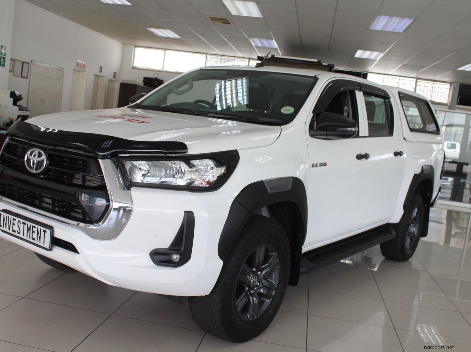 2024 Toyota Hilux 2.4 GD6 4x4 D cab pictures